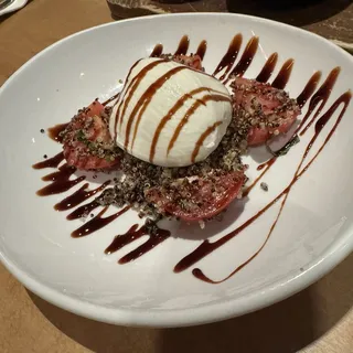 Burrata con Quinoa