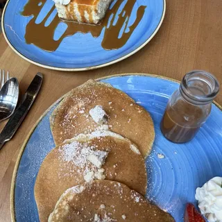 Alfajor Pancakes