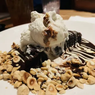 Brownie sundae after dinner