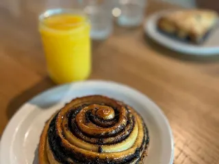 Fox In The Snow Cafe