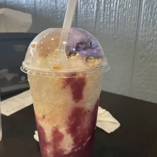 Halo-Halo