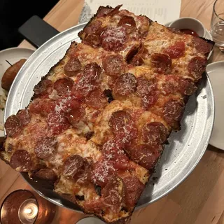 14" Detroit Style Pepperoni Pizza