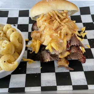 Beef &amp; Cheddar Sandwich with a side of Smoked Mac n Cheese