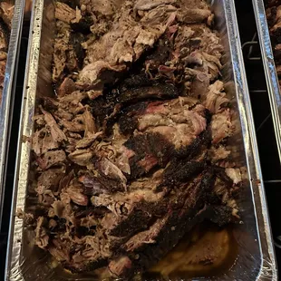 meat in aluminum pans