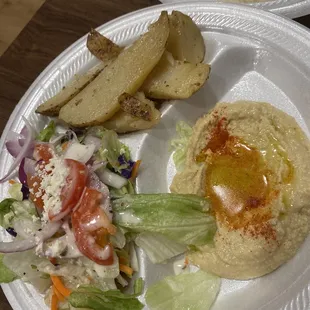 Hummus plate
