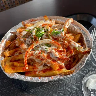 Spicy garlic fries