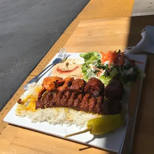 The chicken kebab and beef kebab plate