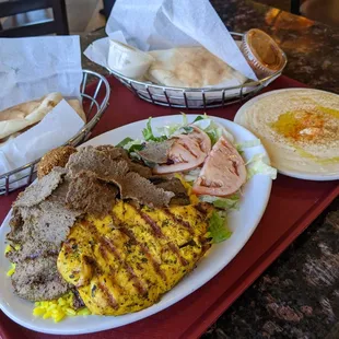 Combination Feast + Hummus + extra pita