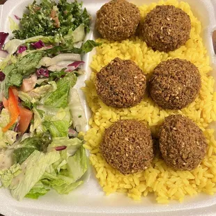 Falafel plate with tabouleh salad