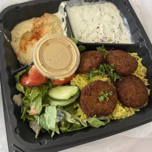 Falafel lunch combo