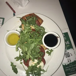 Mozzarella Tomato & Basil