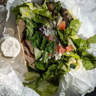 Tons of meat under the veggies!