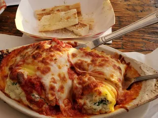 Dominics Italian Gourmet