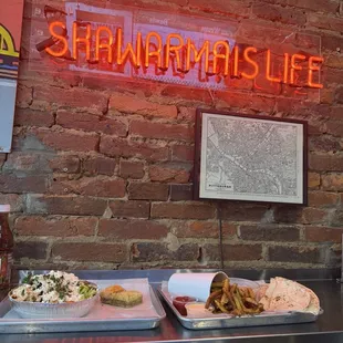interior, tacos