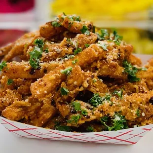 a bowl of fried chicken