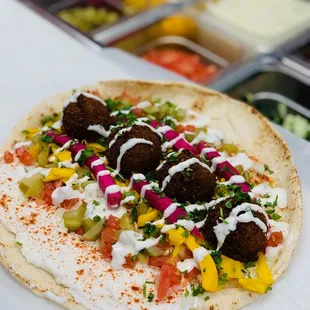 pita with meat and vegetables