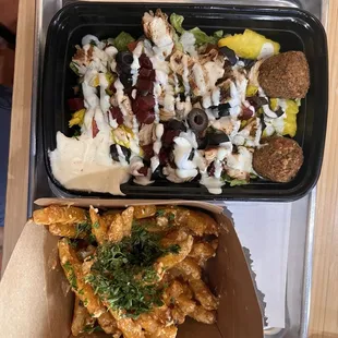 Chicken and falafel bowl with Fire fries