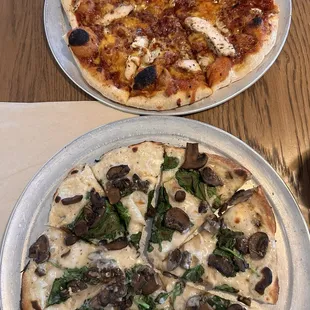 Spinach Mushroom Pizza