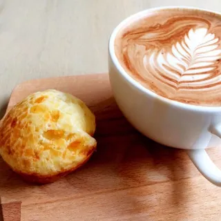 Pao de Queijo (Brazilian Cheese Bread)