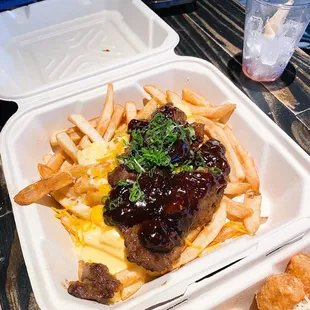 Kalbi Poutine