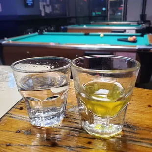 drink, oysters and mussels