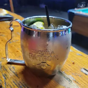 oysters and mussels, drink