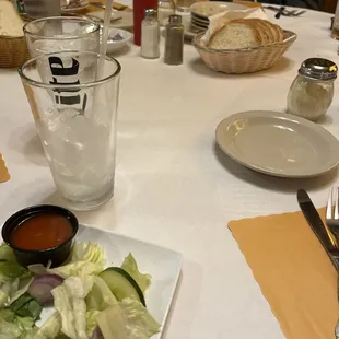 The salad and soup and the bread and butter looks very good and it tastes good too