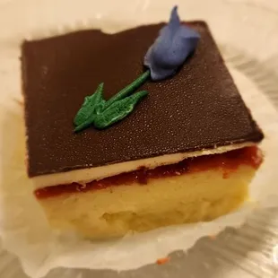 Simma&apos;s cheesecake