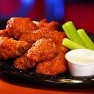 The BEST Hot Wings around !!