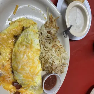 3-egg omelet - everything here is included in price of $9.59!