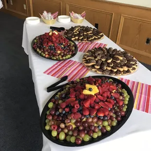 Blue Gavel spread
