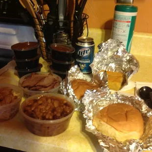 Beer and BBQ ready for the Pens game!