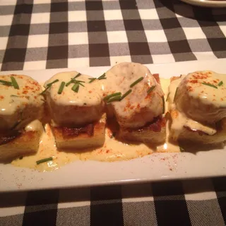 Scallops Benedict