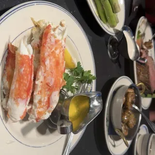 24 oz. Kings Mother in Laws Cut Herb Crusted Prime Rib