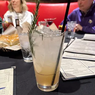 Rosemary grapefruit sparker