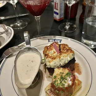 Scallops Benedict