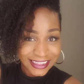Veronica B.