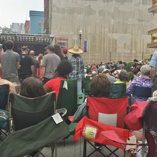 Pittsburgh Jazz Live 6/21 - People listening to vocalist Gregory Porter