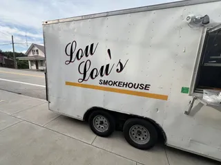 Lou Lou’s Smokehouse
