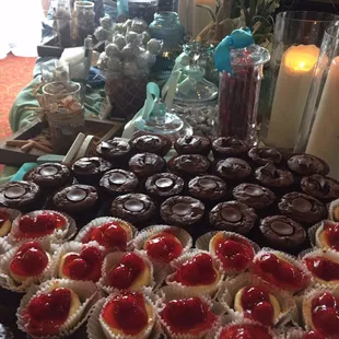 Beach themed dessert bar