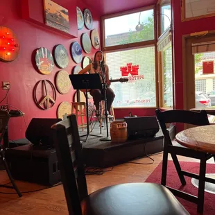 Live music!