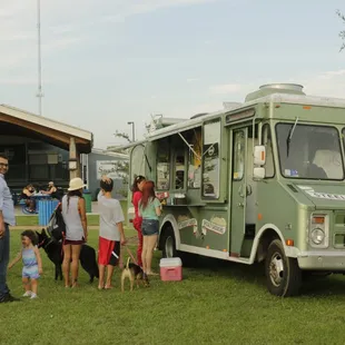 Pittsburgh&apos;s Best Food Truck