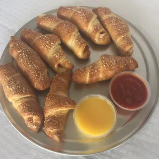 Pepperoni Rolls