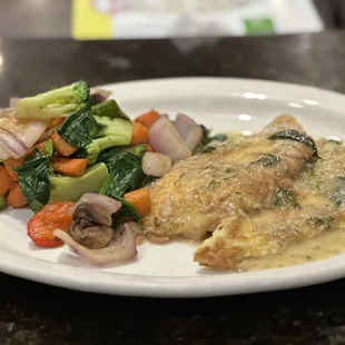 Chicken Francese with vegetables assorted