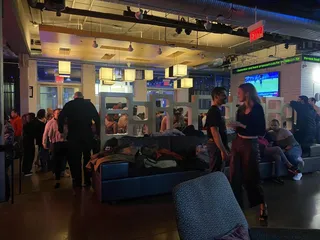 W XYZ Bar