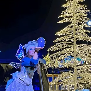 Snow Faerie sharing our Bubble Magic Show