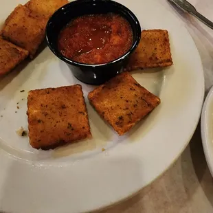 Fried ravioli, with marinara