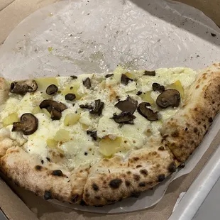 Patata e Funghi Pizza