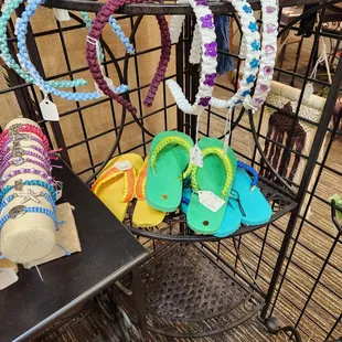 More cool macrame by linda.