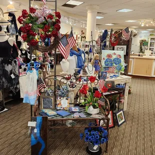 Fabulous display at the entrance celebrating the 4th of July.